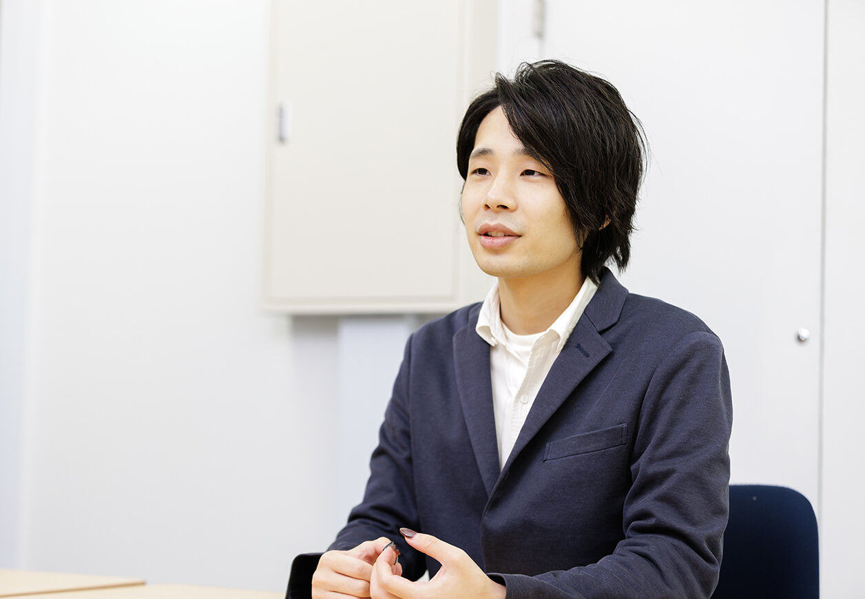 グラフィックデザイナー